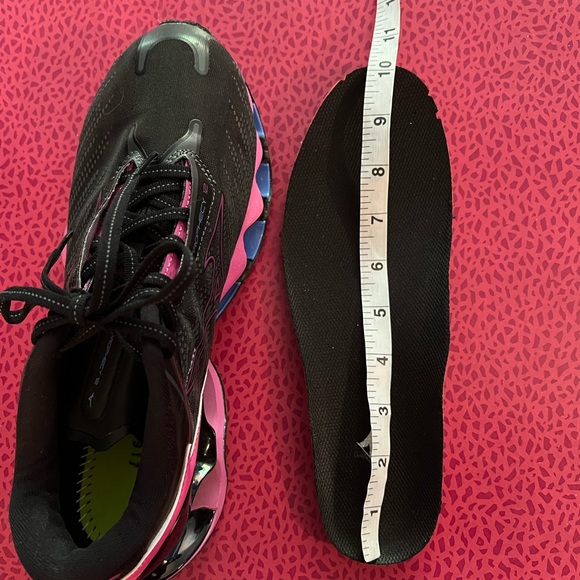 Mizuno Wave Prophecy 12 - Size 9 - Picture 11 of 11